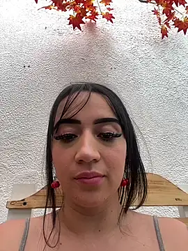 Онлайн чат XXX EmmyEvans1