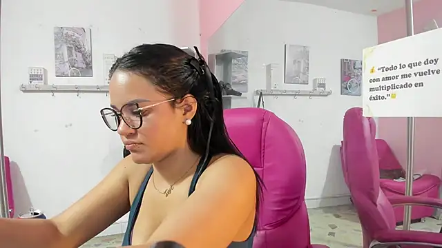 CAMILA--REY Chat XXX live