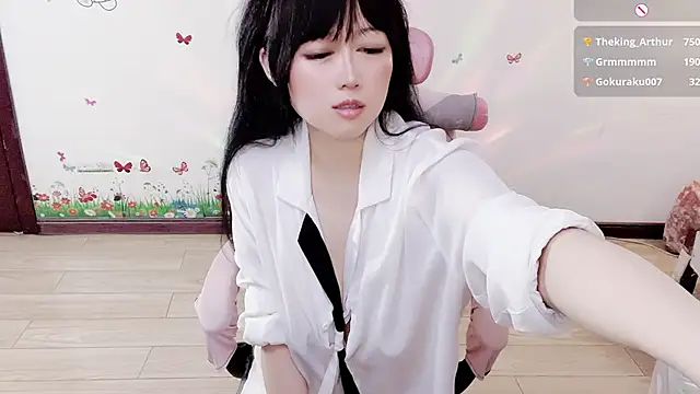 LuckyCute-Tutu's Webcam Show