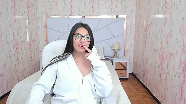 TiffanyMartinez 라이브 XXX 채팅