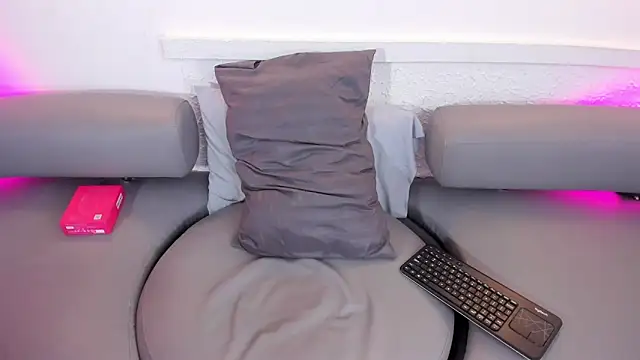 Czat XXX na żywo – Scarlett_Bj