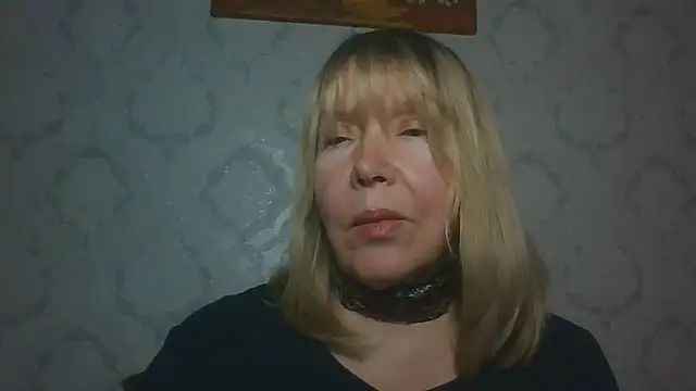 Pokazy przed kamerką – OlgaShine