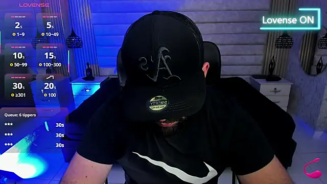 jhon_bear03 即時 XXX 聊天