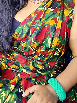 Maddy_Maira Pertunjukan Webcam