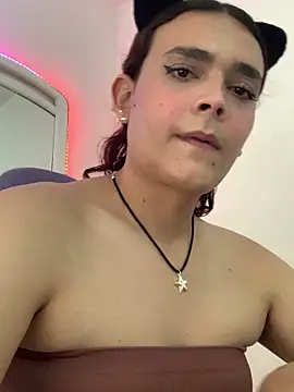 La-Gatiita-trans Webcam Show