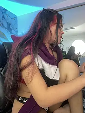 Онлайн чат XXX DAYIS_EC