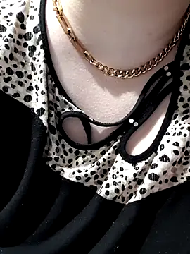 แชท XXX สดของ Missy_DM