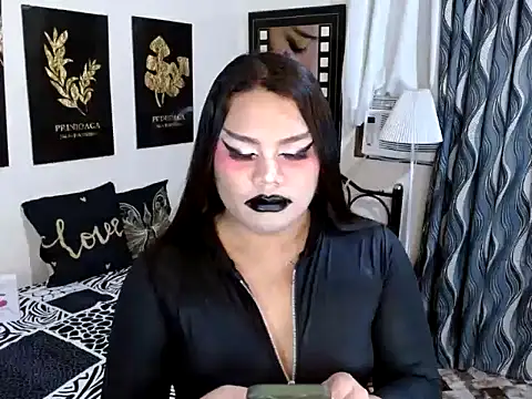 TSbrianaHugeCockn Live XXX chat