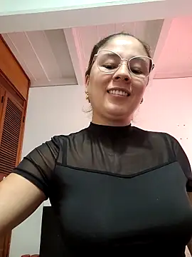 Онлайн чат XXX selena_gomez2