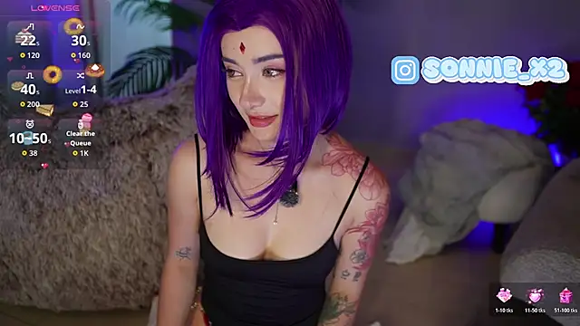 Sonnie_mami Show in webcam