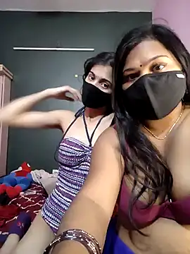 cutee__crazy: онлайн-секс-чат