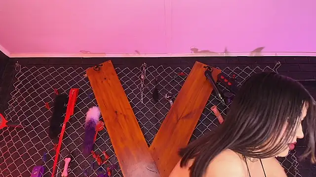 Вебкам-шоу Miss_Juliett_bdsm