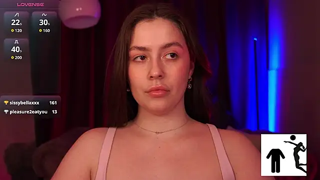 Živý XXX chat EmiliyaRoude