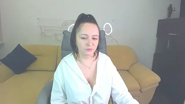 AngellLika: онлайн-секс-чат