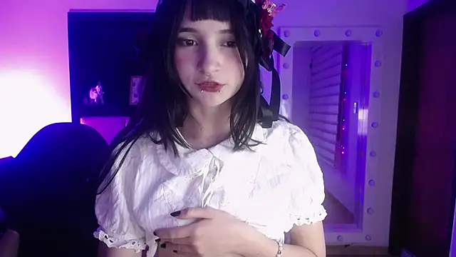 _Charlotte_Collins_: απευθείας συνομιλία ΧΧΧ