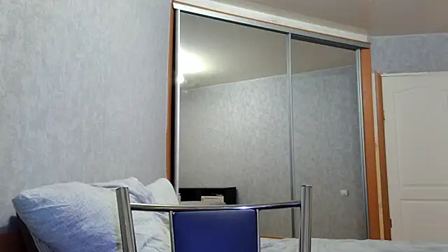 GlidedFill's Live XXX Chat