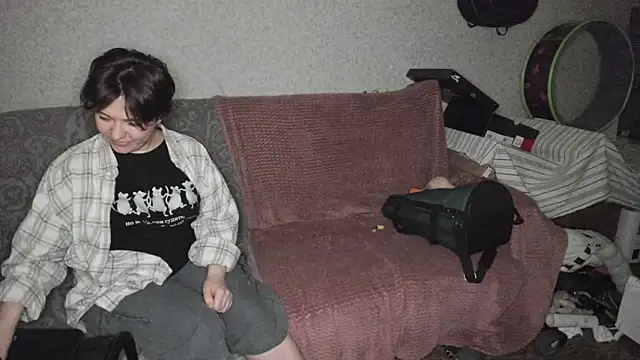 VermilionThorn – Naživo XXX chat