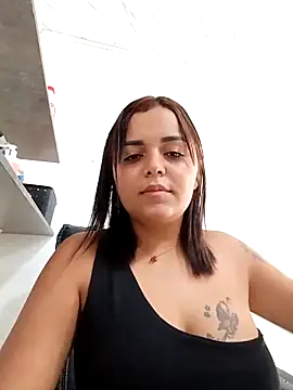 Naugthy-Mey Live XXX-Chat