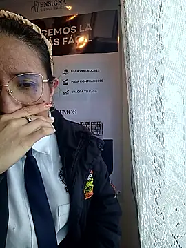 Valentina--1 Live XXX Chat