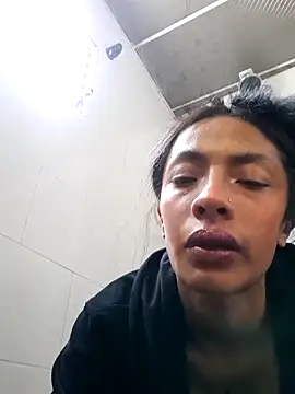 RoxaneBons: онлайн-секс-чат