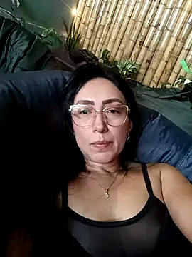 Mia_Davis__ 现场XXX聊天