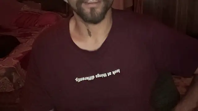 MakeMeAwareAah Live XXX Chat