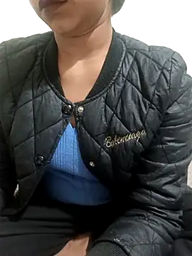 Deewana_ki-deewangi-_-n Webbikameraesitys