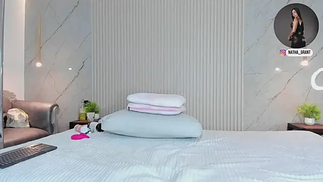 nathassa_grant 现场XXX聊天