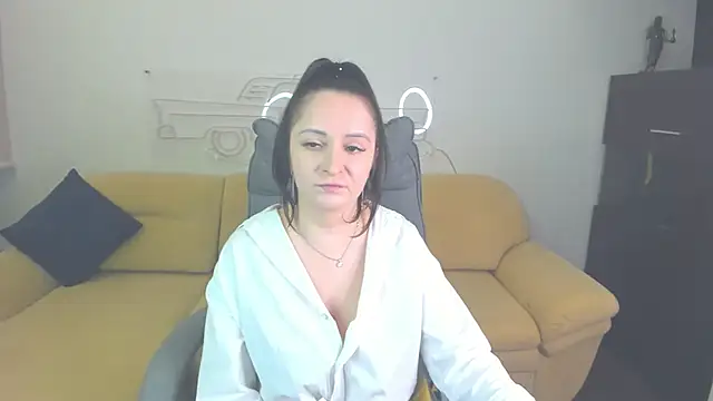 AngellLika 现场XXX聊天