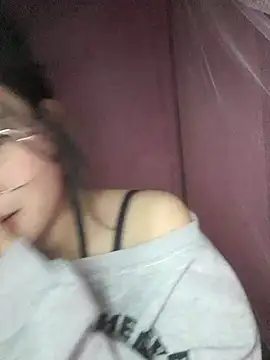 bobo_cute Adlı Modelin Canlı XXX Sohbeti