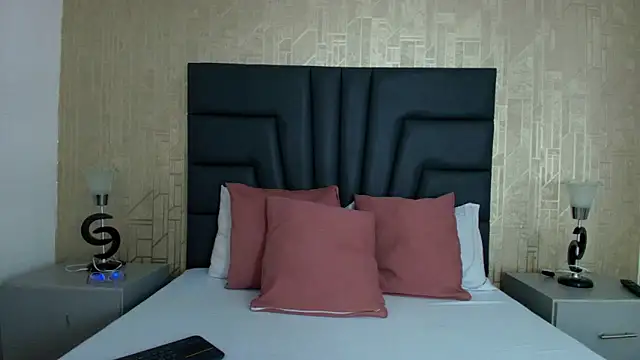 Isabella_HarleyのライブXXXチャット