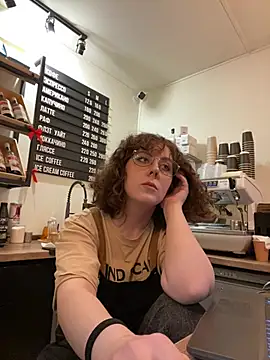 Онлайн чат XXX cinnabon_