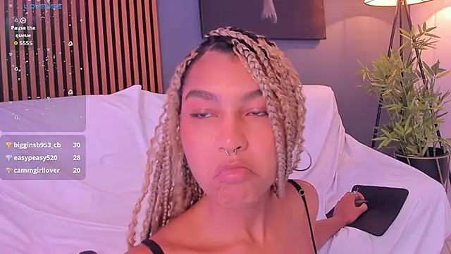 Chatroom XXX en direct de Johaphyton