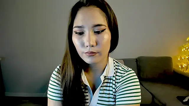 mayameilin's Webcam Show