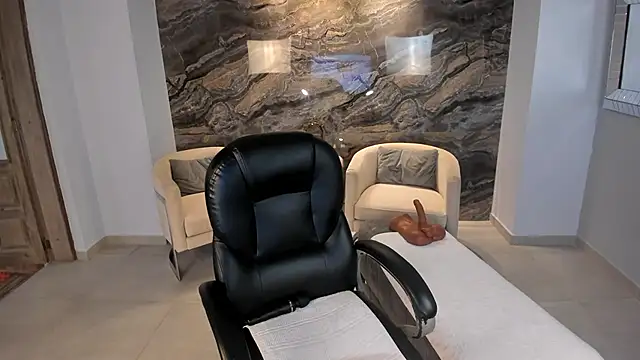 دردشة KylaMorrison الجنسية المباشرة