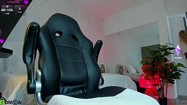 miss_tatiana_ Live XXX-chat