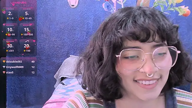 NinaYellow: απευθείας συνομιλία ΧΧΧ