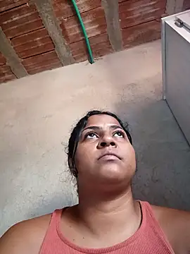 XXX chat uživo modela Giselabrunette25