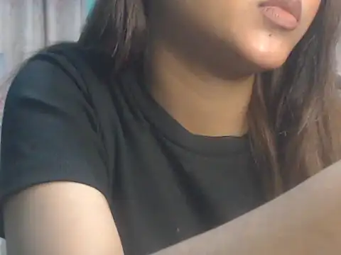 NancyRuvi's Live XXX Chat