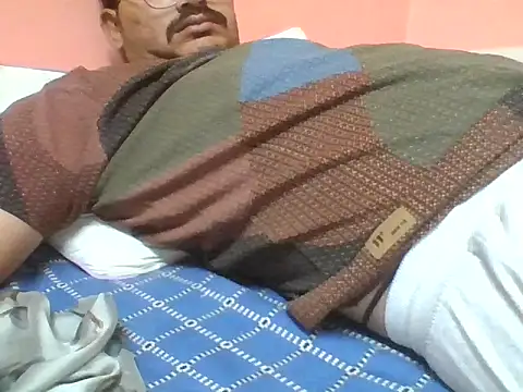 naughtymike0007 – Naživo XXX chat