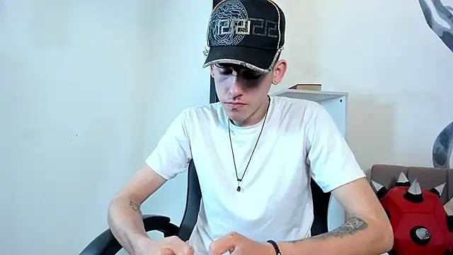 mikebenefleck_01 – Naživo XXX chat