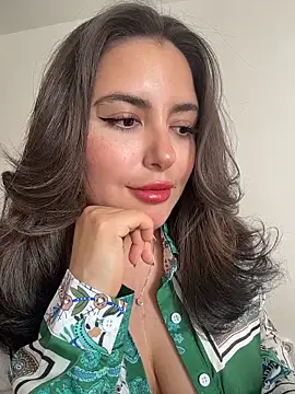 Chat +18 de sukhakunis1 ao vivo