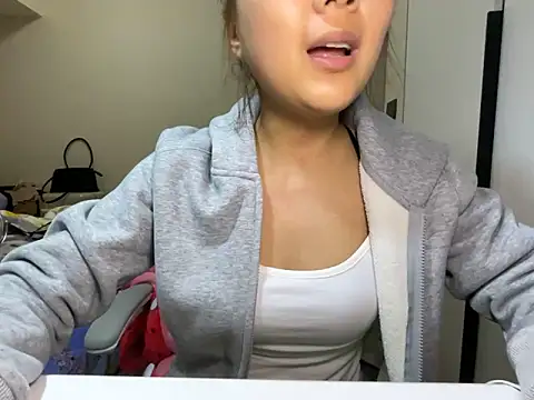 Chat +18 de xena0501 ao vivo