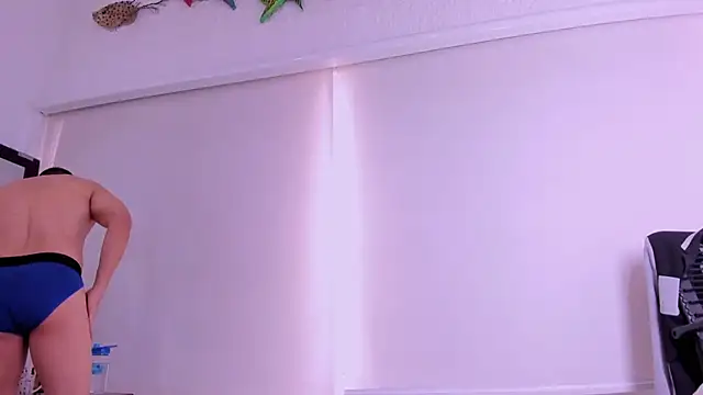 _axelking_ Adlı Modelin Web Kamerası Şovu