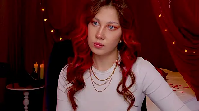 AdaLune: απευθείας συνομιλία ΧΧΧ