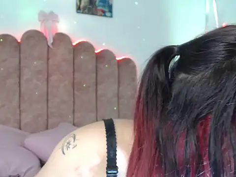 Chatroom XXX en direct de Raven_Goth8