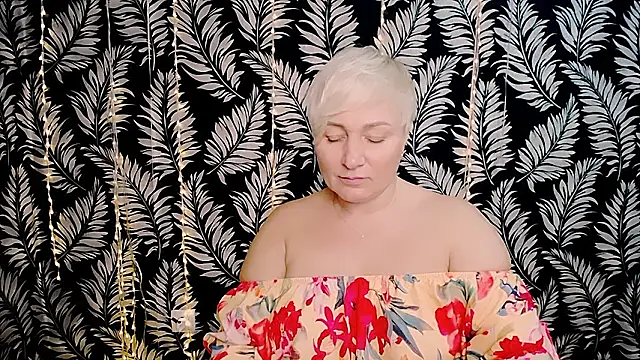 Olivia_playful: απευθείας συνομιλία ΧΧΧ