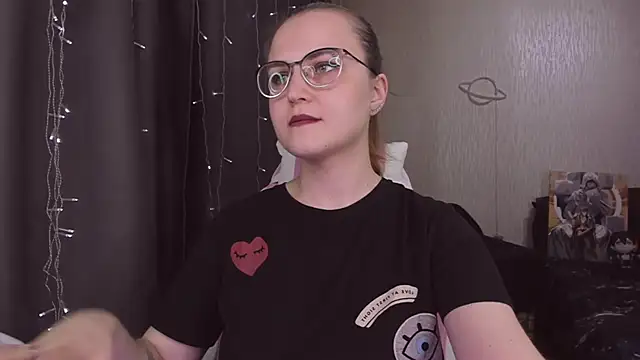 MissBrightShine 即時 XXX 聊天