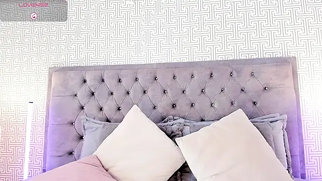 Онлайн чат XXX AriRobert_