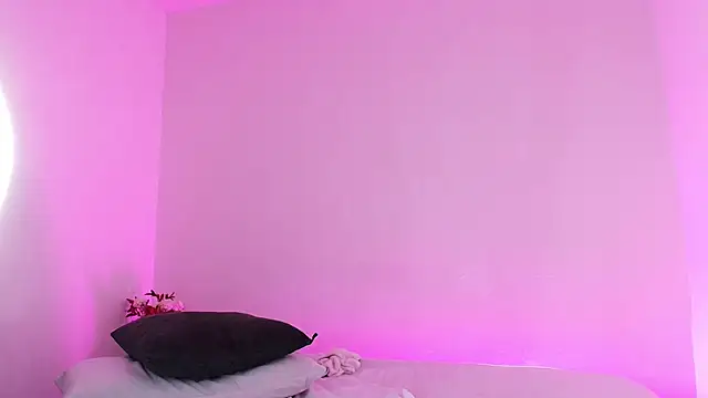 Онлайн чат XXX kattyytaylor